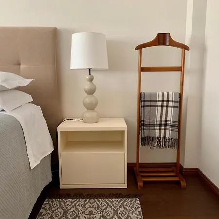 Ribeira Apartment *